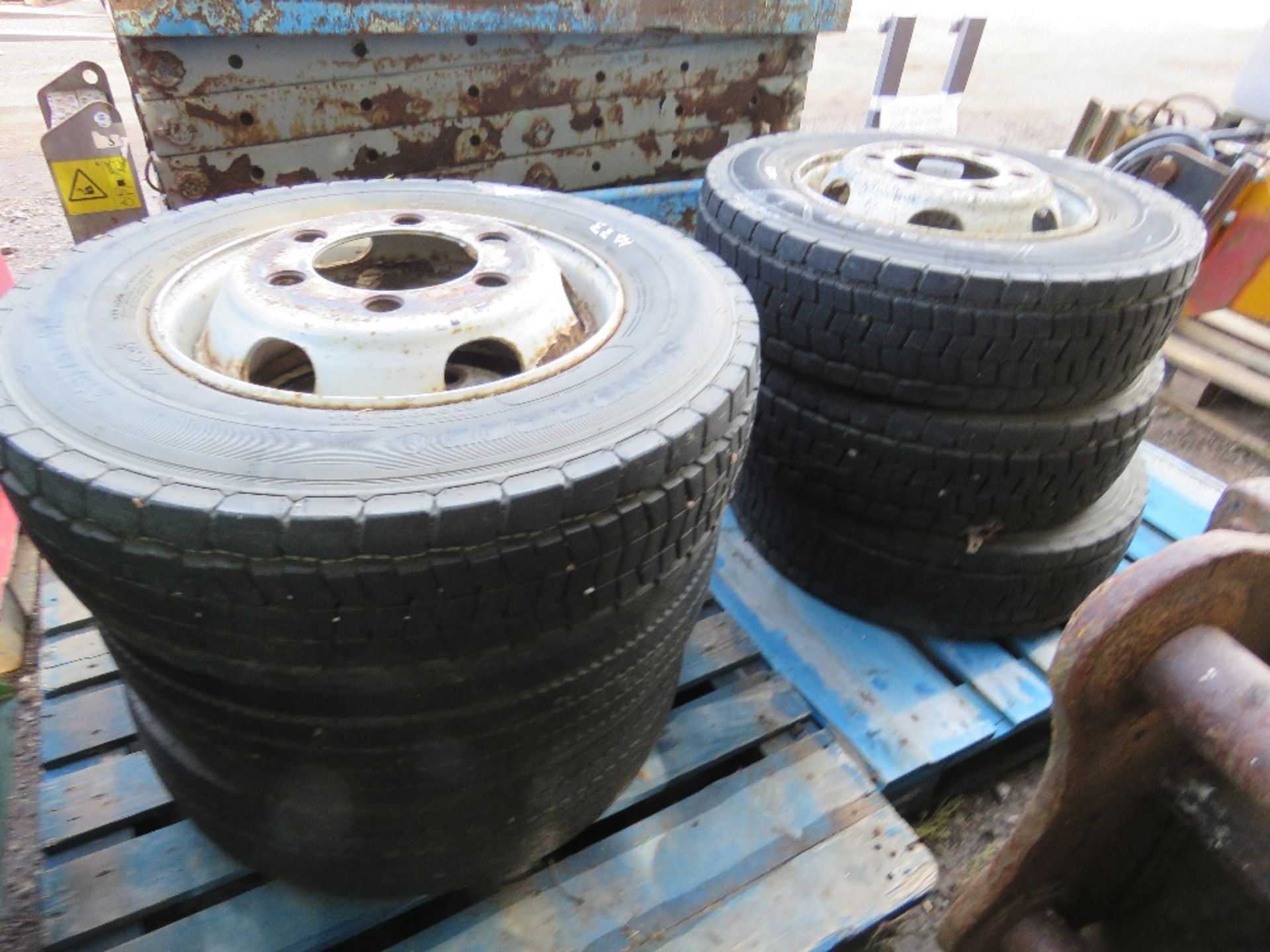 6NO 6 STUD LORRY WHEELS & TYRES 215/75-R17.5.