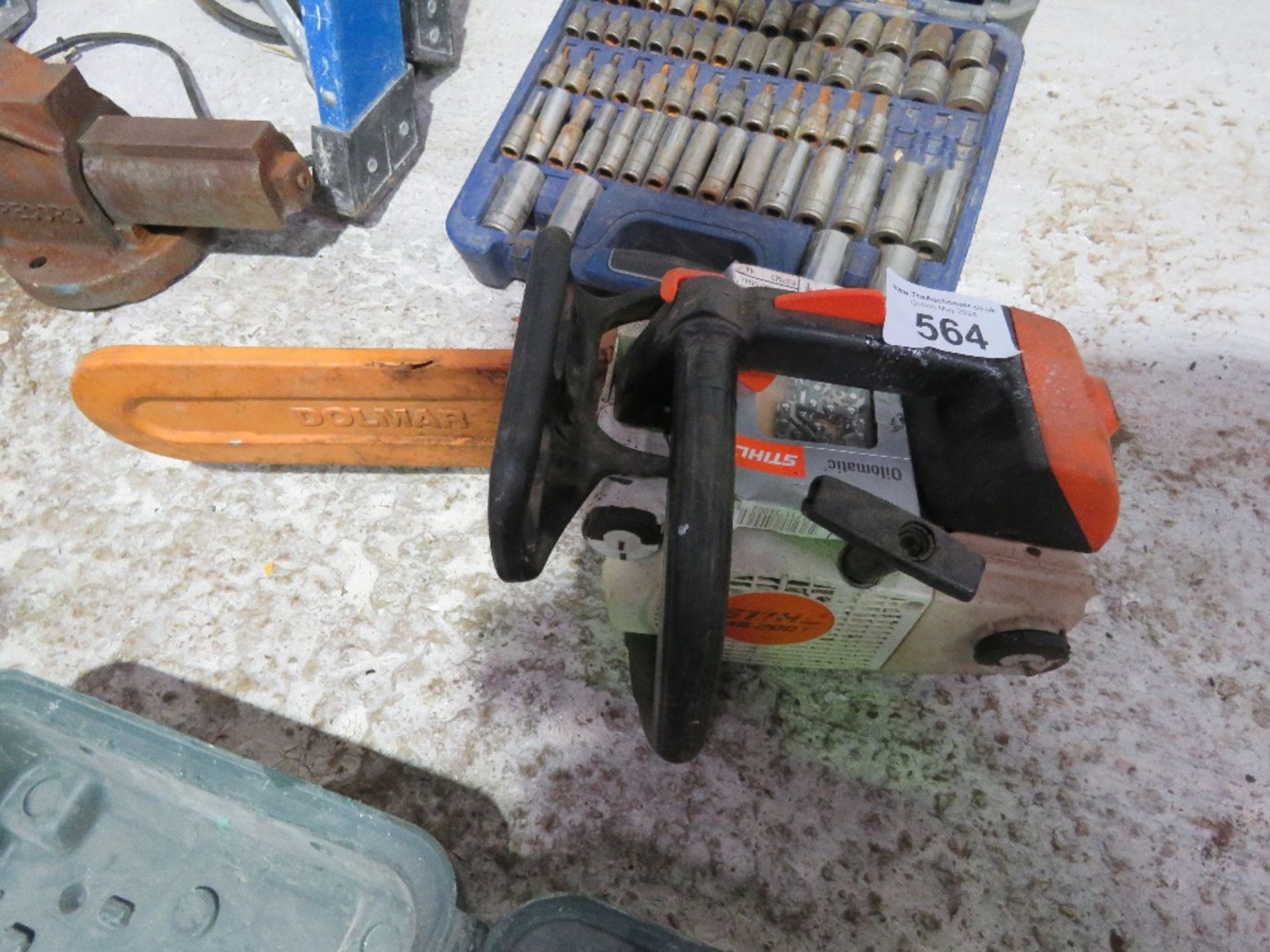 STIHL MS200T PETROL CHAINSAW WITH A SPARE CHAIN.....THIS LOT IS SOLD UNDER THE AUCTIONEERS MARGIN SC