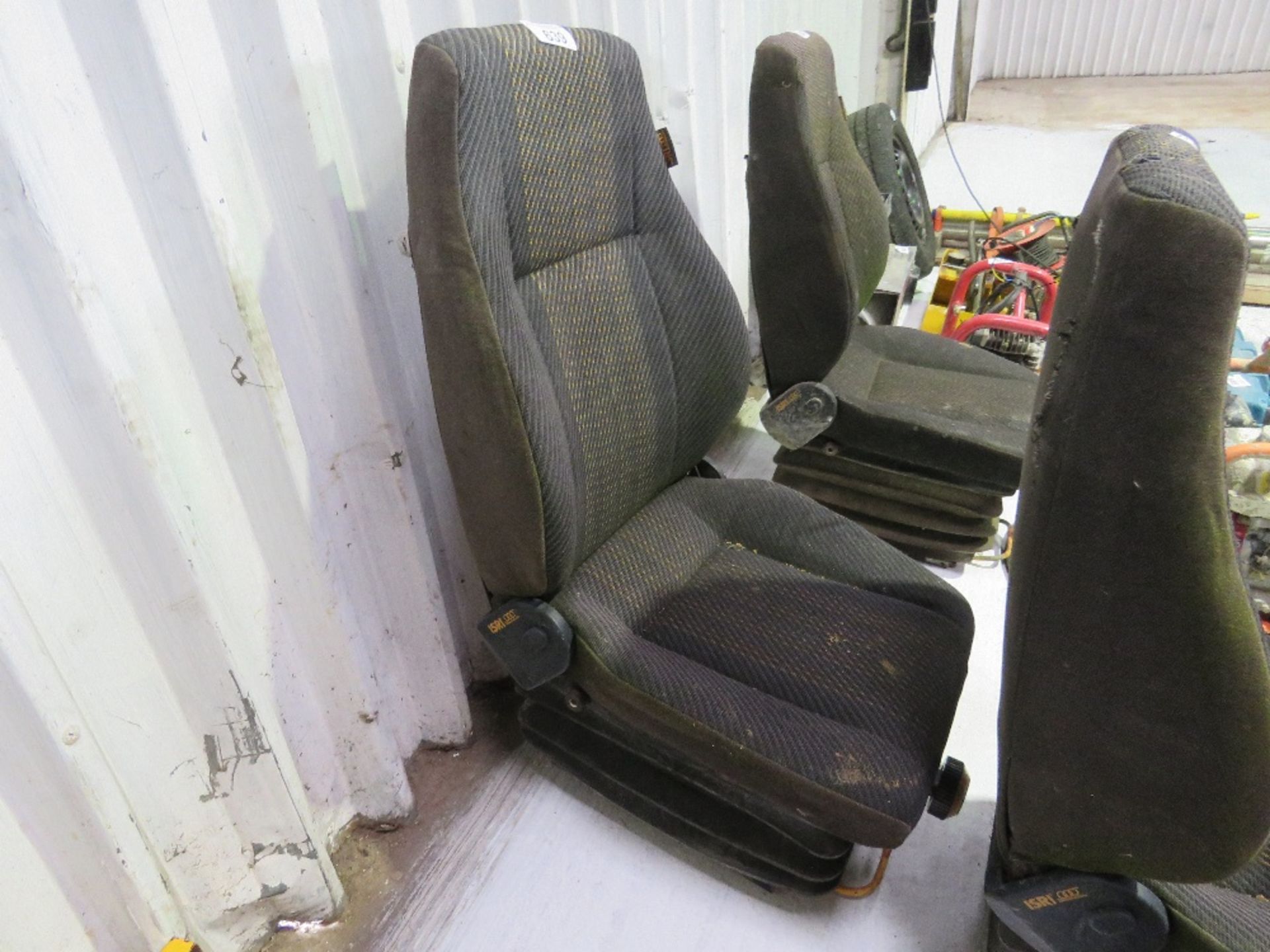 ISRI ADJUSTABLE MACHINE / TRUCK DRIVERS SEAT.....THIS LOT IS SOLD UNDER THE AUCTIONEERS MARGIN SCHEM - Image 2 of 3