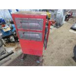 RADIANT HEATER 240VOLT POWERED.....THIS LOT IS SOLD UNDER THE AUCTIONEERS MARGIN SCHEME, THEREFORE N