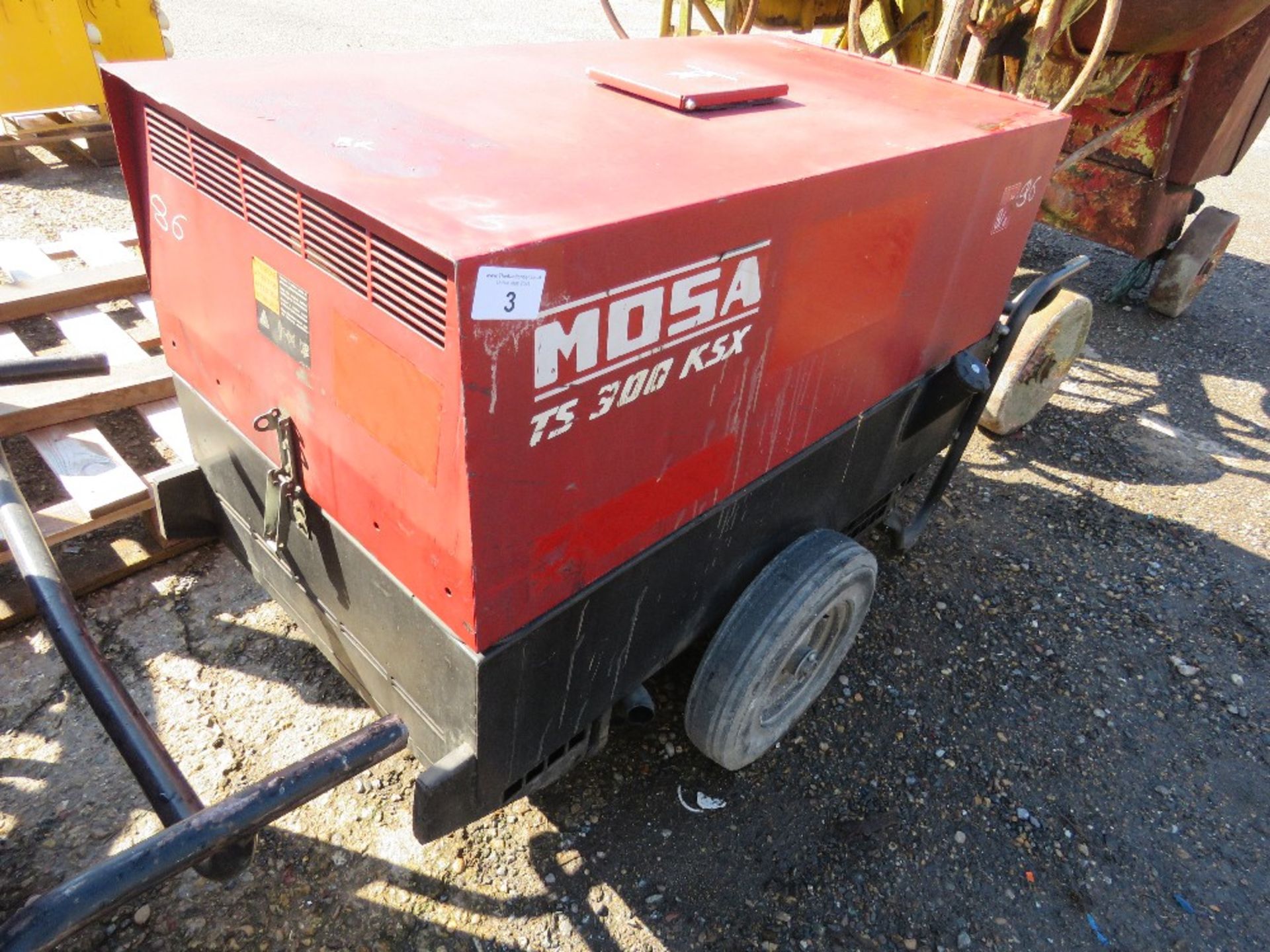 MOSA TS300 BARROW GENERATOR. WHEN TESTED WAS SEEN TO RUN AND SHOWED POWER. DIRECT FROM LOCAL COMPANY - Image 4 of 7