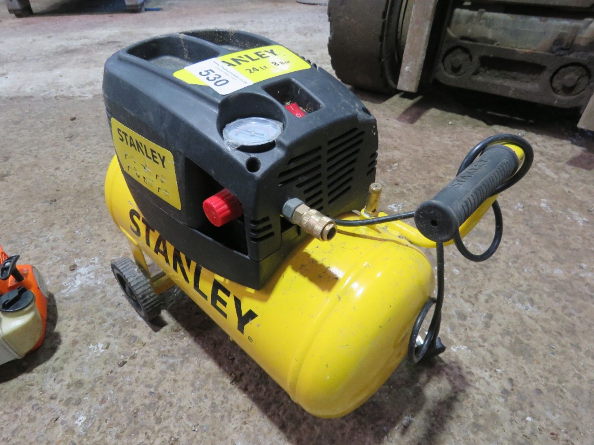 STANLEY 240VOLT POWERED COMPRESSOR.....THIS LOT IS SOLD UNDER THE AUCTIONEERS MARGIN SCHEME, THEREFO - Image 4 of 4