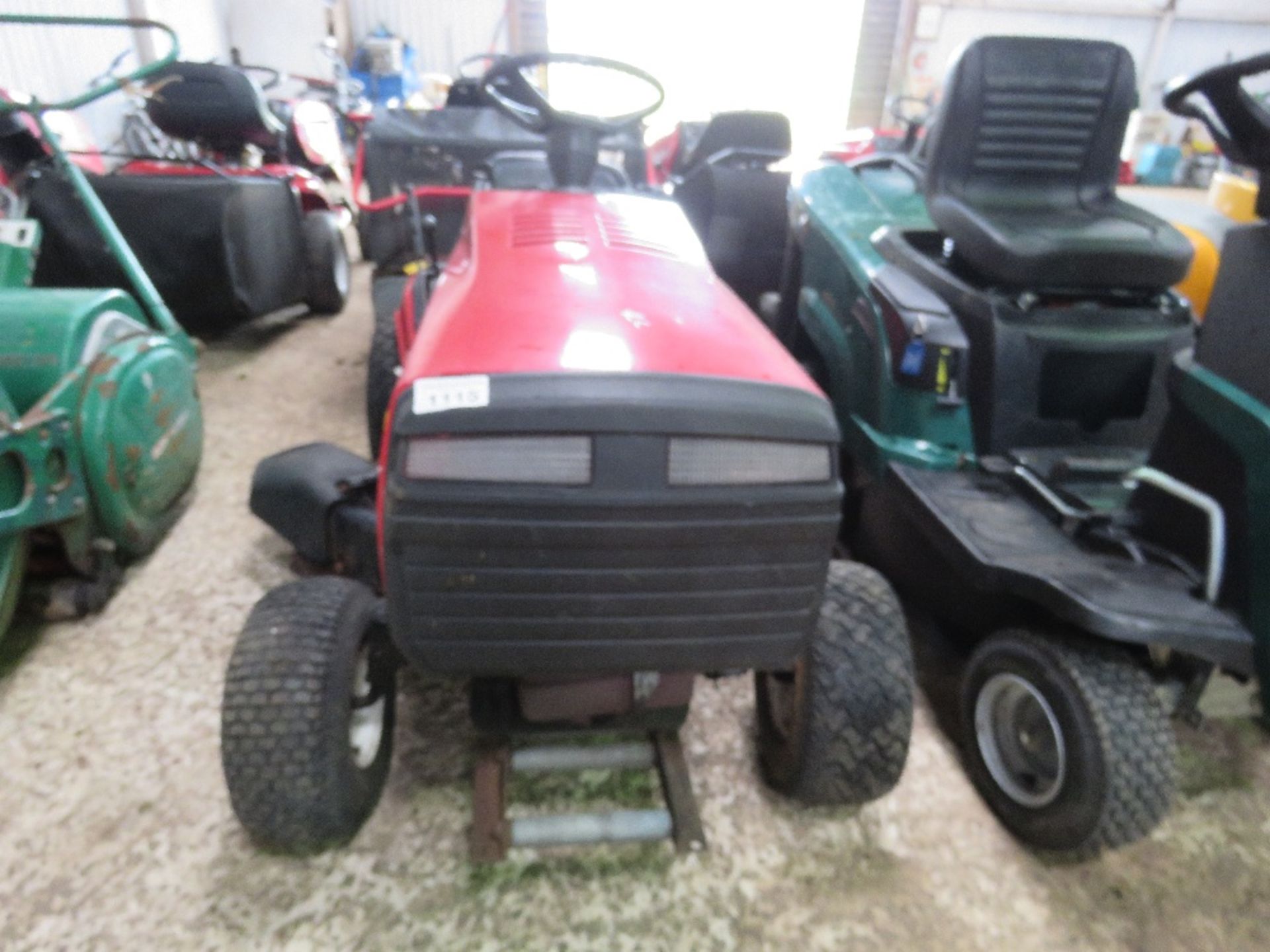 RALLY 12HP RIDE ON MOWER. WHEN BRIEFLY TESTED WAS SEEN TO RUN AND MOWERS ENGAGED. - Image 2 of 7