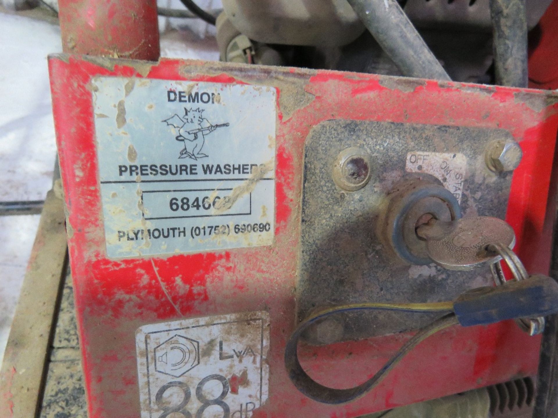 YANMAR DIESEL ENGINED PRESSURE WASHER. WHEN TESTED WAS SEEN TO START AND RUN (FUEL LOW) - Image 9 of 10