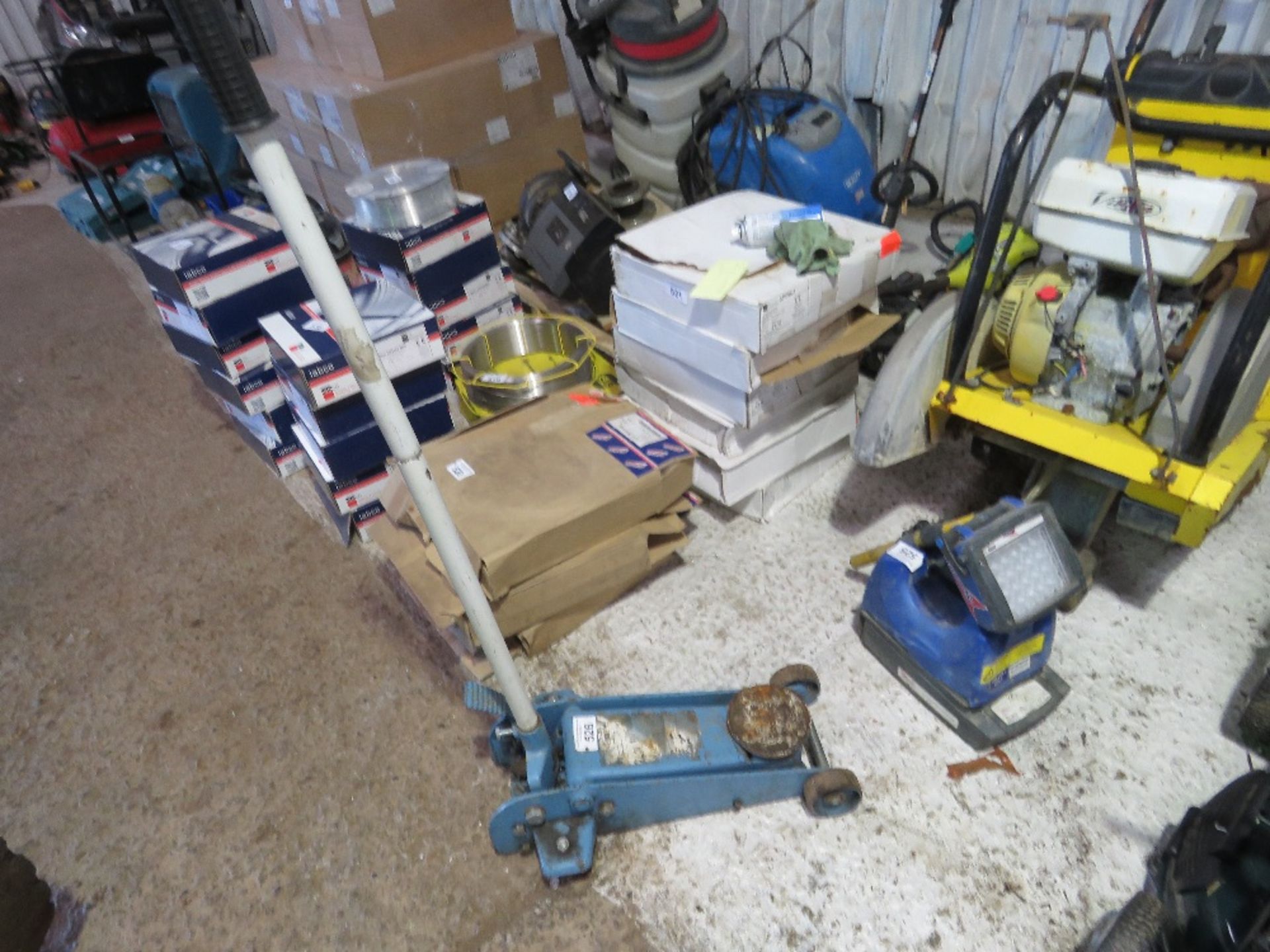 TROLLEY JACK....THIS LOT IS SOLD UNDER THE AUCTIONEERS MARGIN SCHEME, THEREFORE NO VAT WILL BE CHARG
