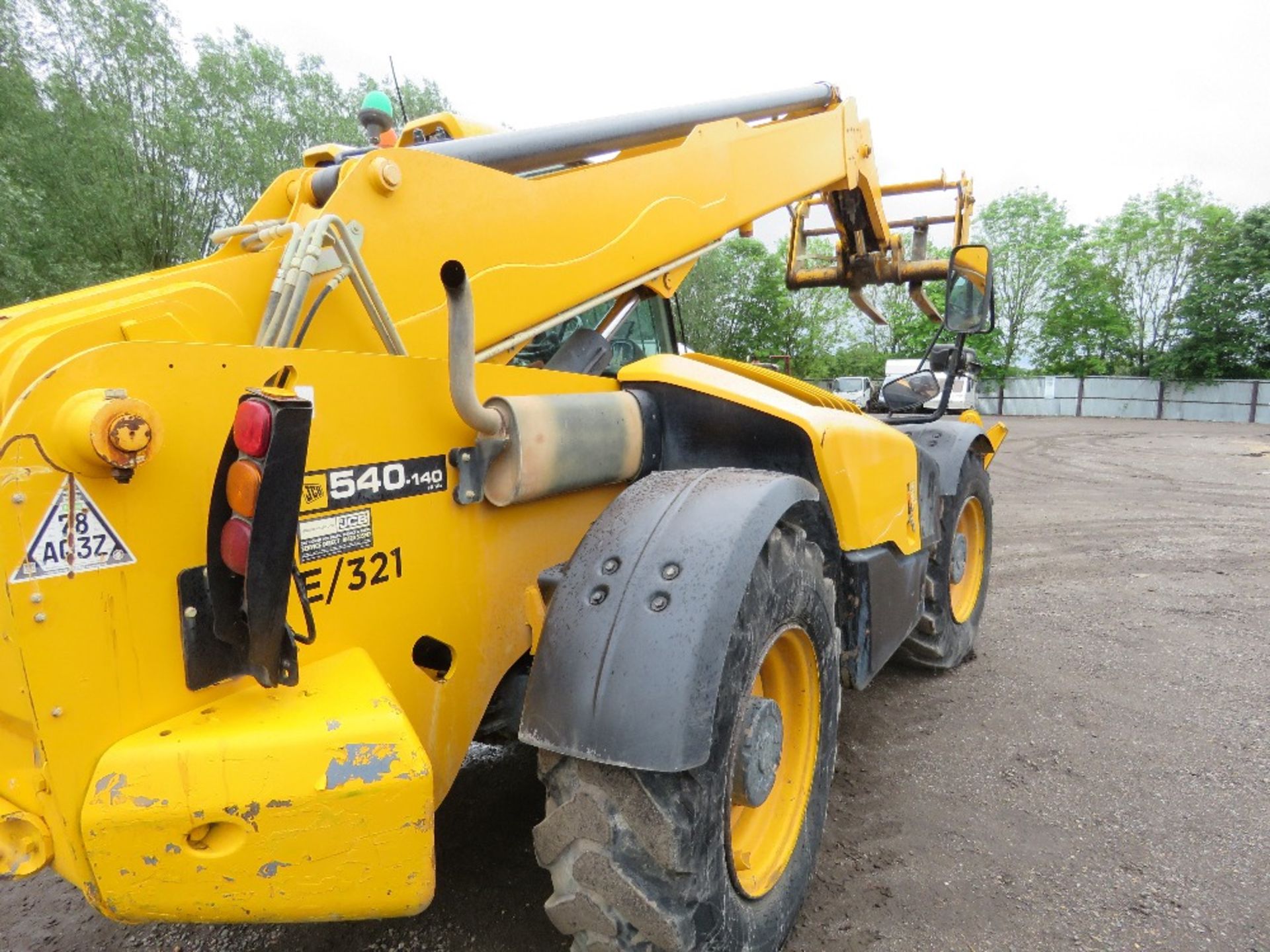 JCB 540-140 TELEHANDLER FORKLIFT YEAR 2017 BUILD, 14METRE REACH, 4 TONNE LIFT. REG:RV17 YGT WITH CO - Image 4 of 12