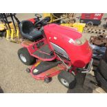 COUNTAX C800H RIDE ON MOWER. WHEN TESTED WAS SEEN TO RUN AND DRIVE..SEE VIDEO. BATTERY FLAT.....THIS
