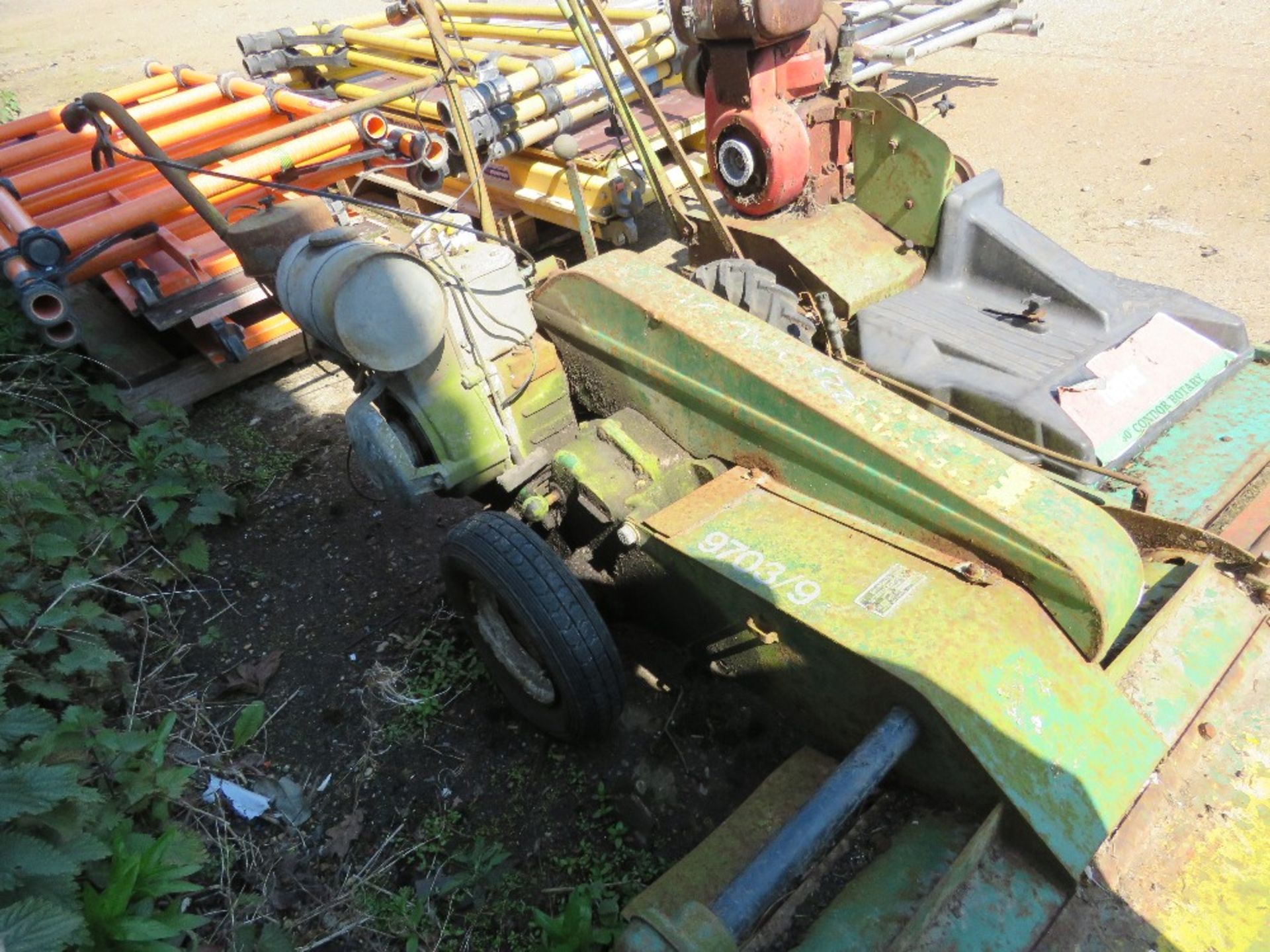2 X PETROL ENGINED ROUGH CUT MOWERS....THIS LOT IS SOLD UNDER THE AUCTIONEERS MARGIN SCHEME, THEREFO - Image 5 of 7