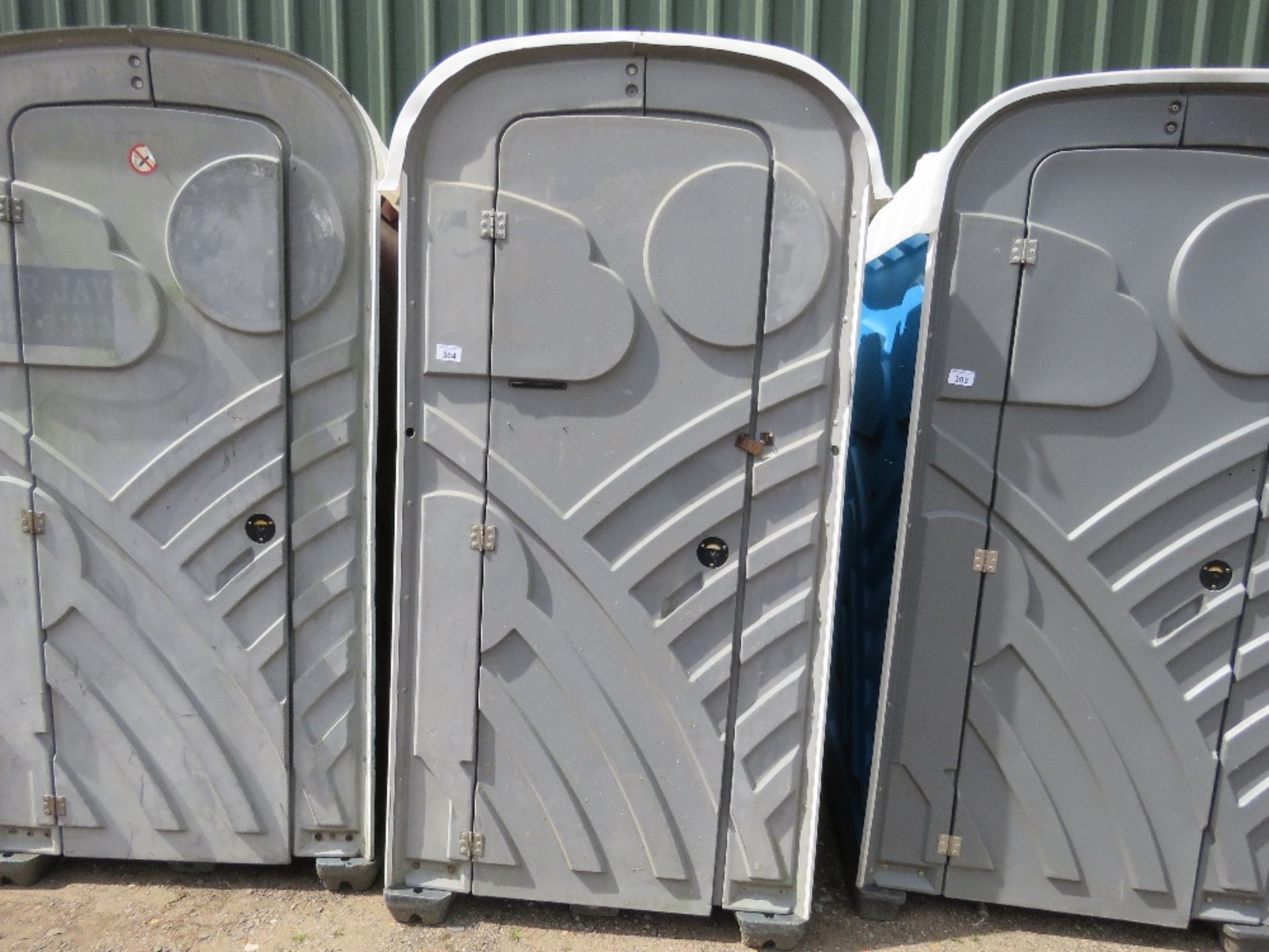 PORTABLE SITE / EVENTS TOILET, DIRECT FROM EVENTS COMPANY DUE TO ONGOING REPLACEMENT PRGRAMME. - Image 2 of 4