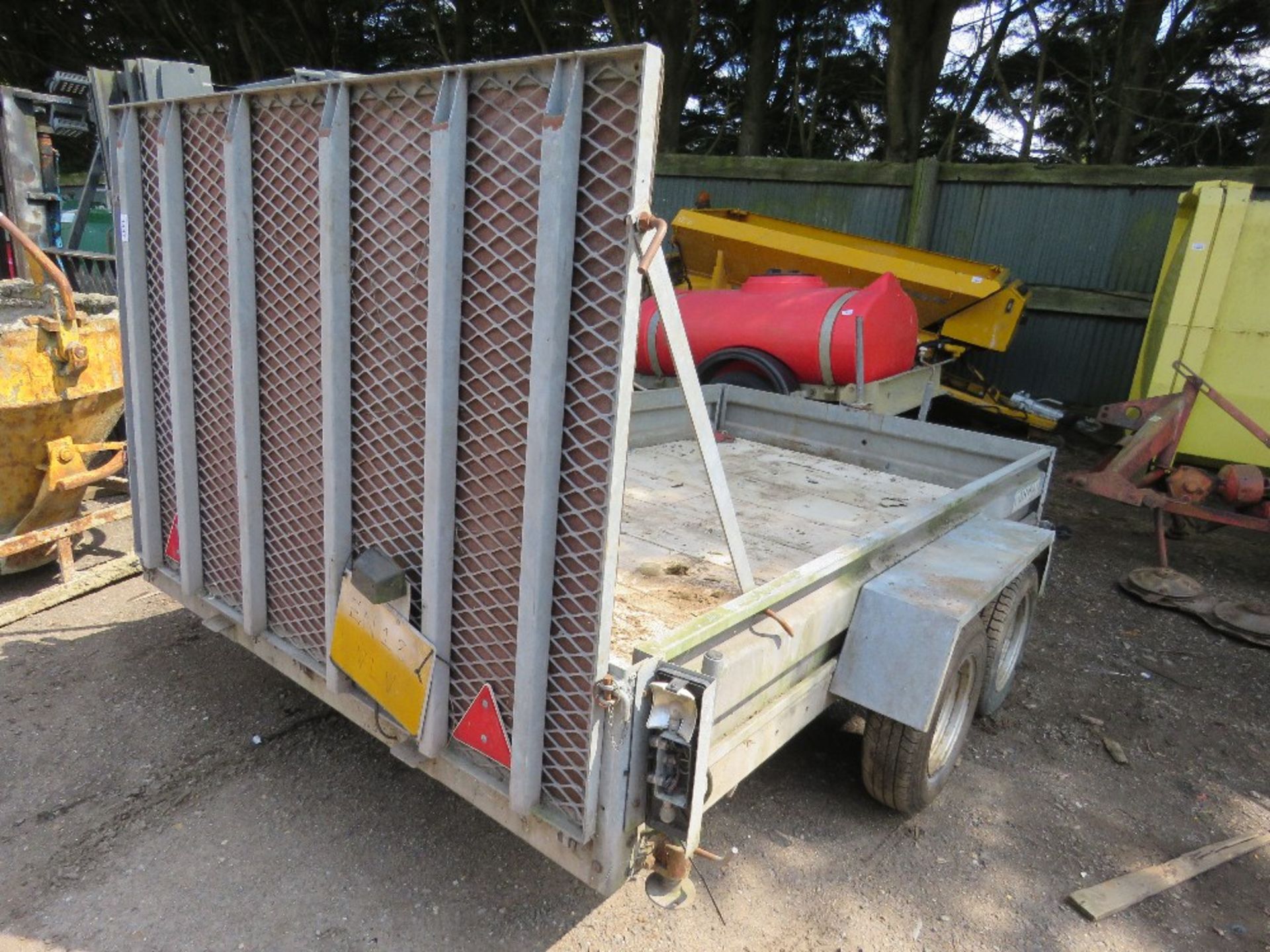 CONWAY TWIN AXLED PLANT TRAILER WITH REAR RAMP 10FT X 6FT APPROX.....THIS LOT IS SOLD UNDER THE AUCT - Image 7 of 8