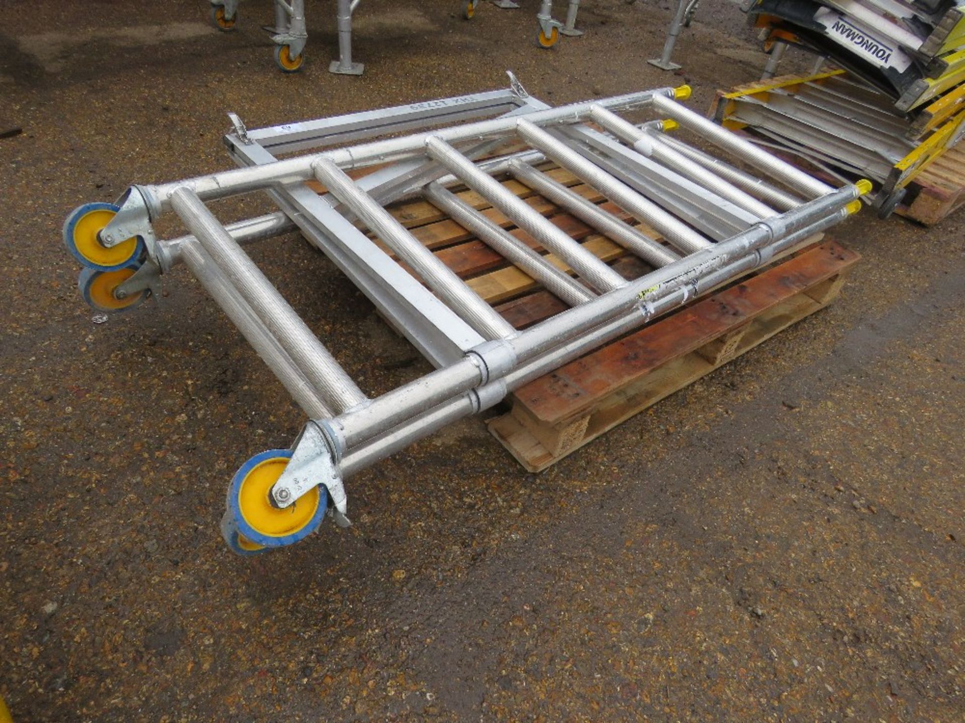 WHEELED QUICK SCAFFOLD FRAME ONLY. THX12739 - Image 3 of 4
