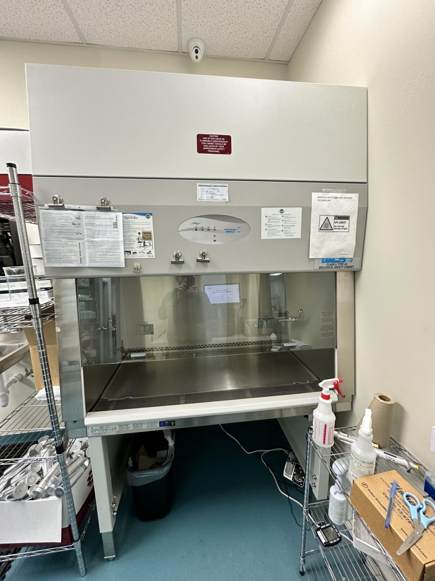 NuAire LabGard ES NU-540-400 Class II, Type A2 Biological Safety Cabinet