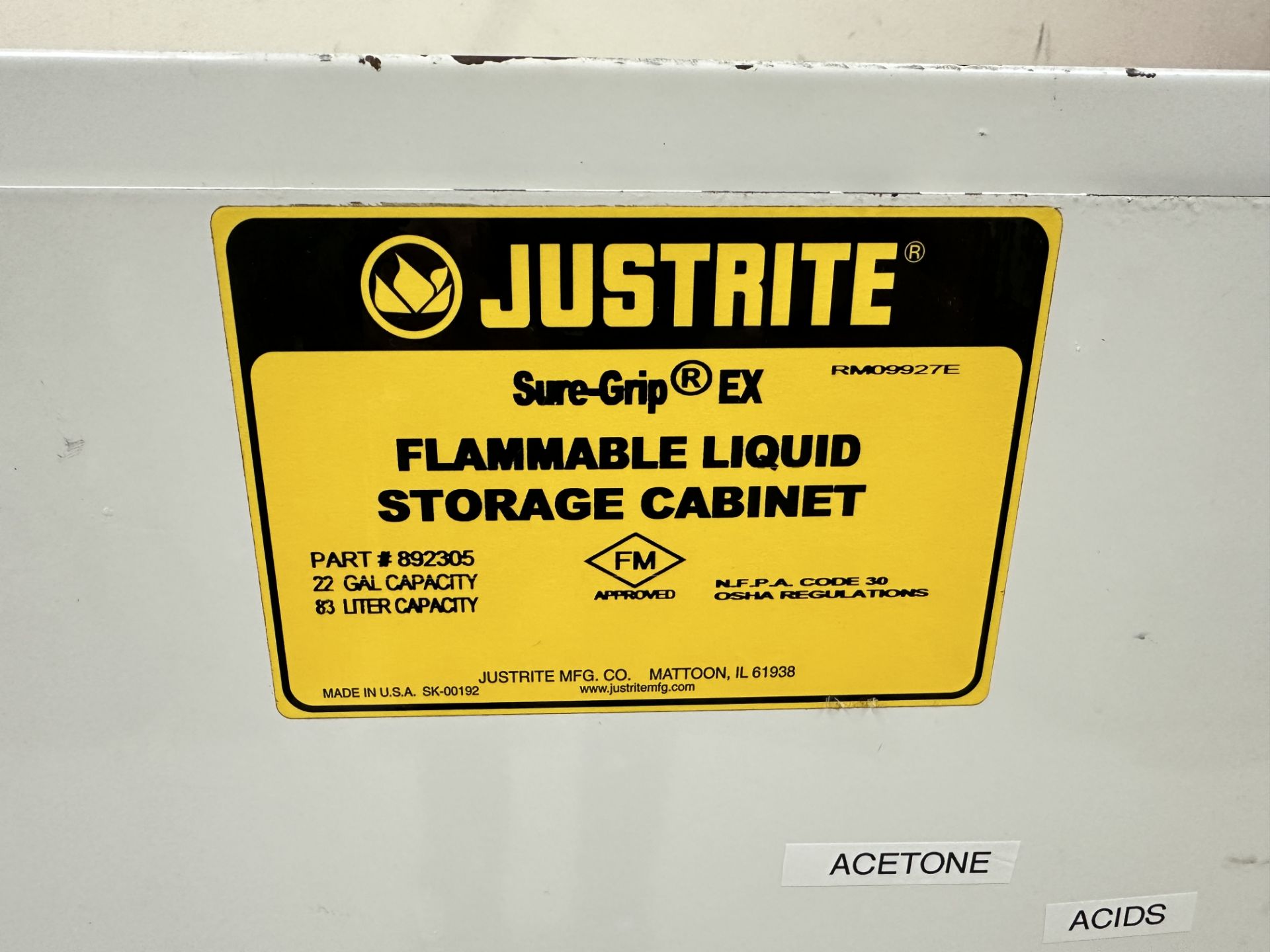 JUSTRITE 22 GAL Sure-Grip EX Flammable Liquid Storage Cabinet - Bild 3 aus 3