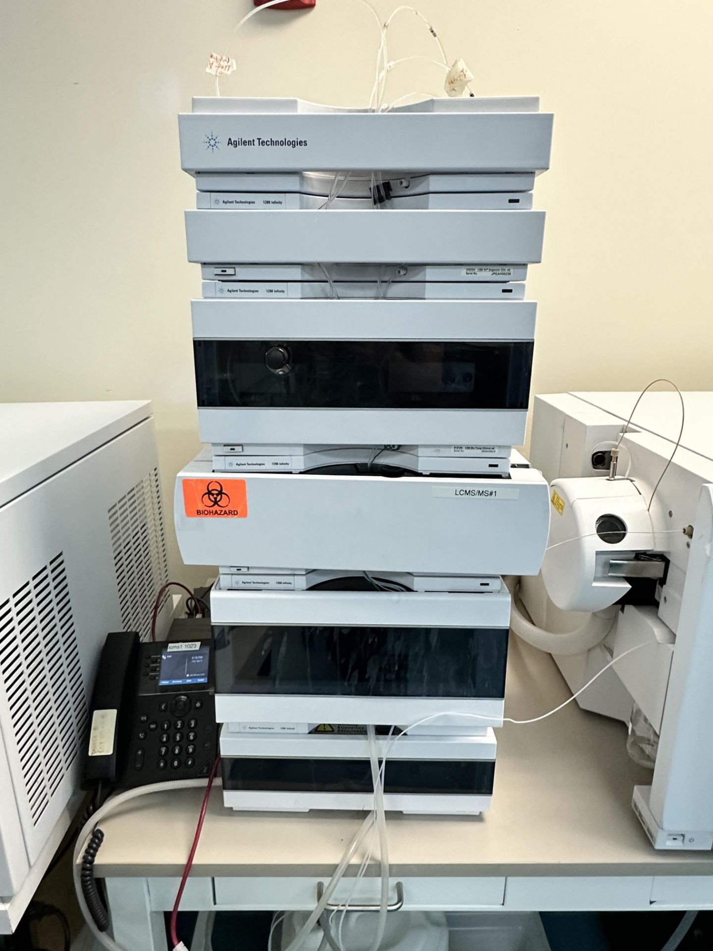 Agilent Technologies Infinity Equipment Tower