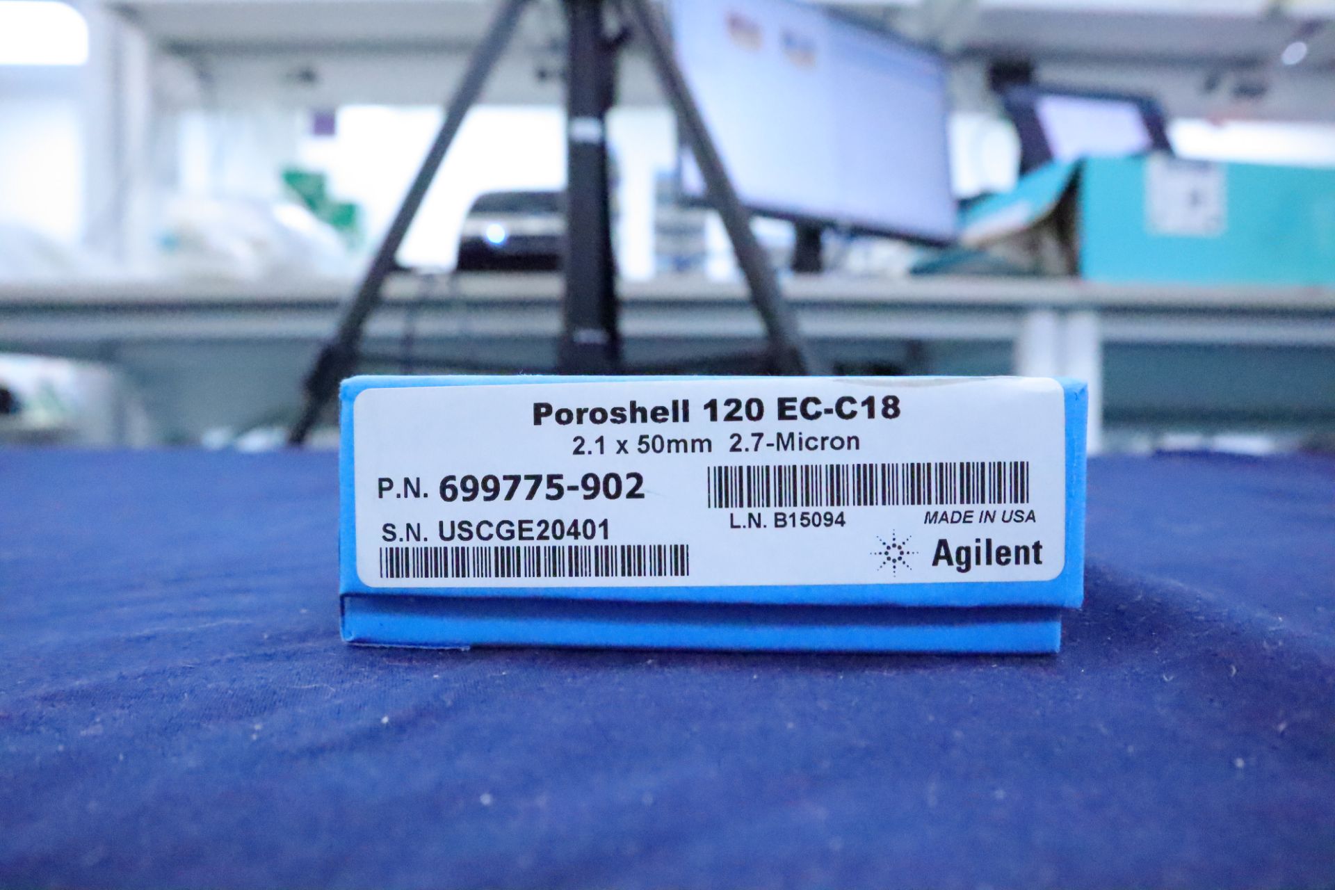 (OBN) InfinityLab for Agilent Poroshell 120 EC-C18 - 2.1 x 50mm 2.7-Micron (PN: 699775-902) - Image 2 of 4