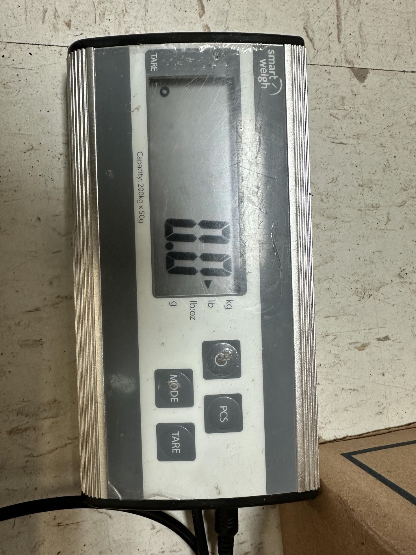 Smart Weigh 440lb Digital Scale - Image 3 of 5