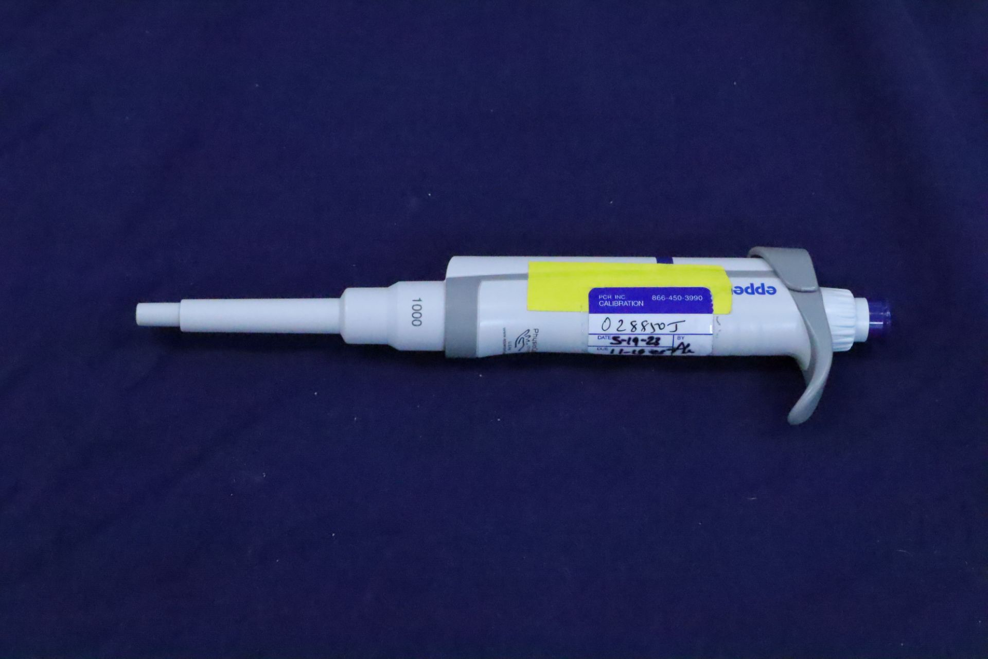 Eppendorf Research Plus Adjustable Volume Pipette 100-1000 uL - Image 2 of 4