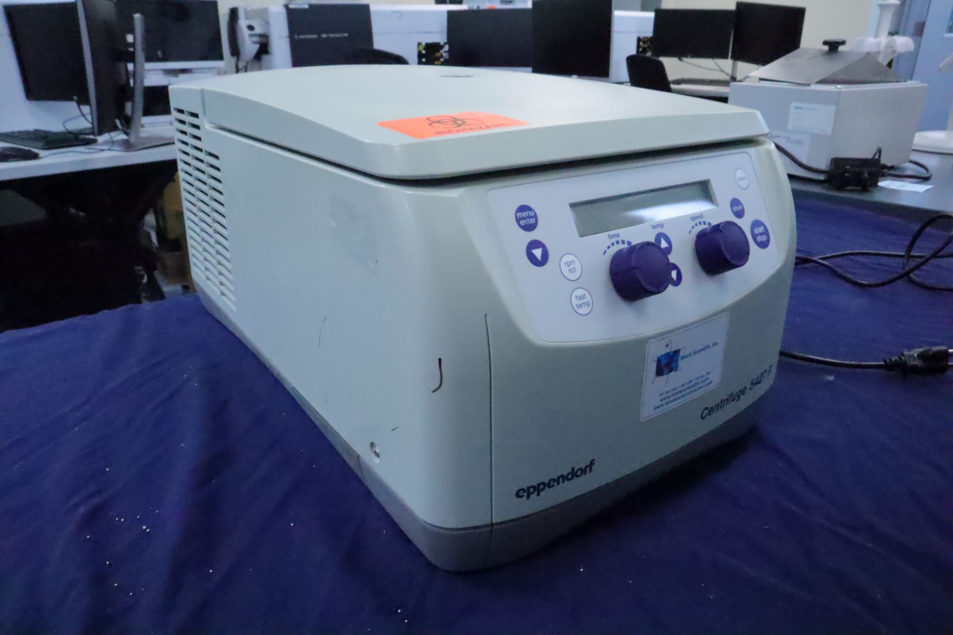 Eppendorf 5427R Refrigerated Centrifuge - Non-Working Bad Motherboard