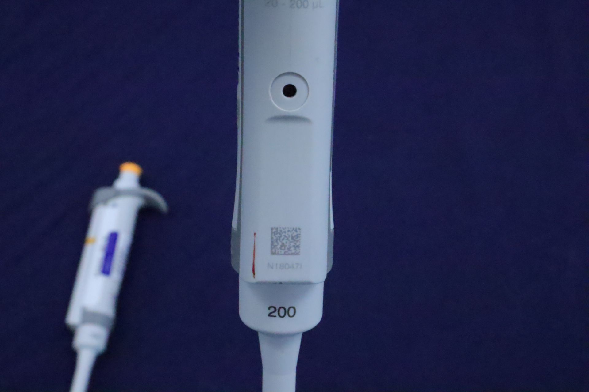 Eppendorf Research Plus Adjustable Volume Pipette 20-200 uL & 30-300 uL - Image 7 of 8