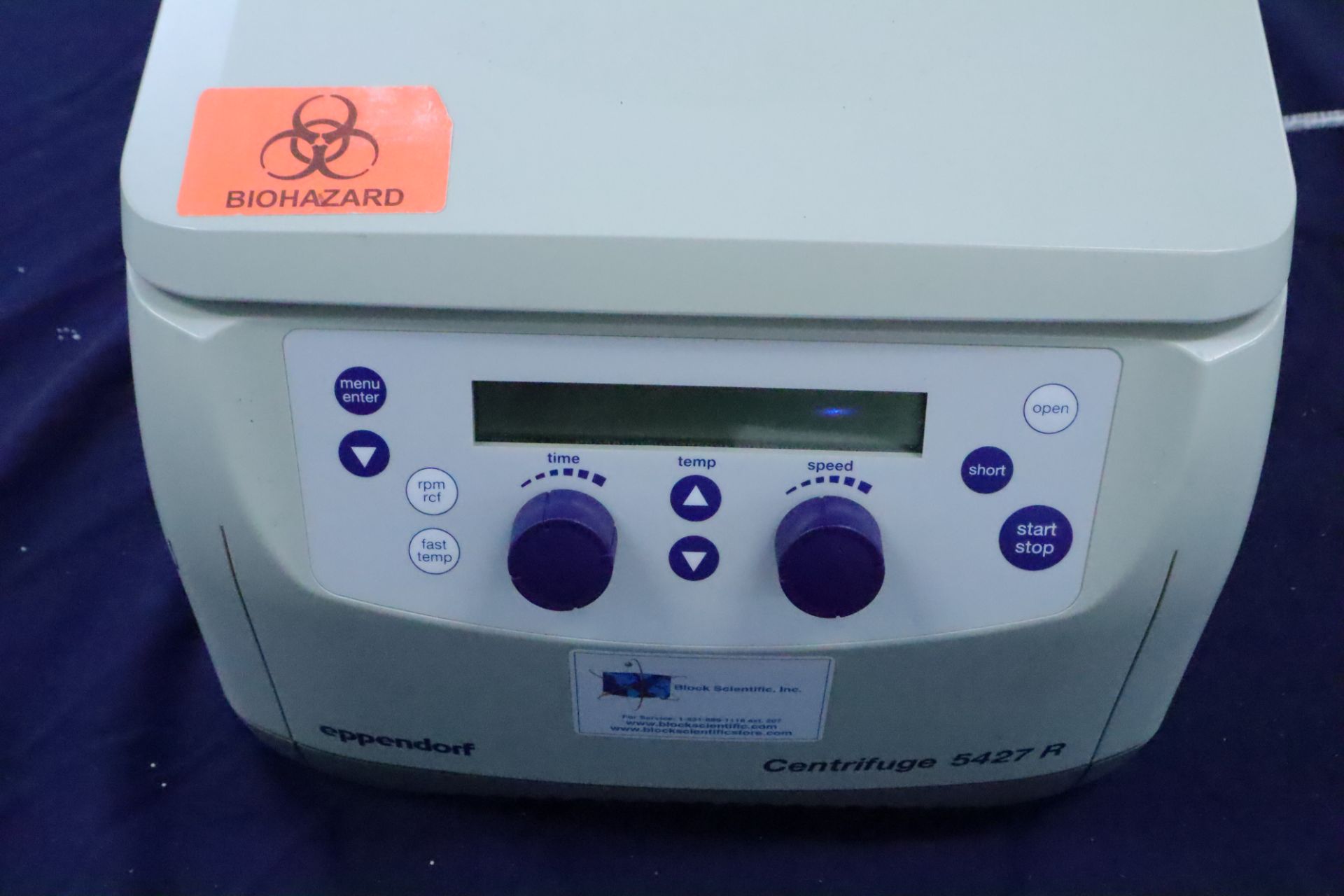 Eppendorf 5427R Refrigerated Centrifuge - Non-Working Bad Motherboard - Image 3 of 5