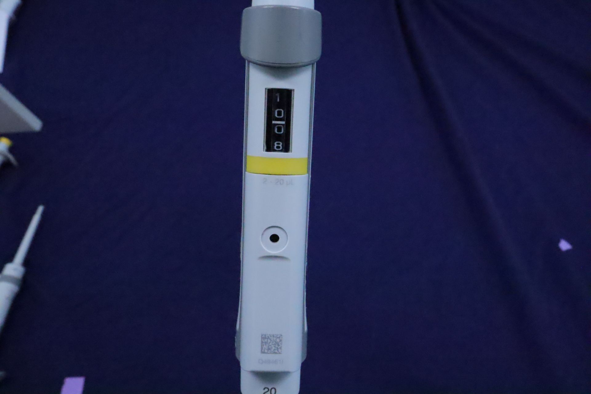Eppendorf Research Plus Adjustable Volume Pipette 2-20 uL (Qty 2) - Image 3 of 6