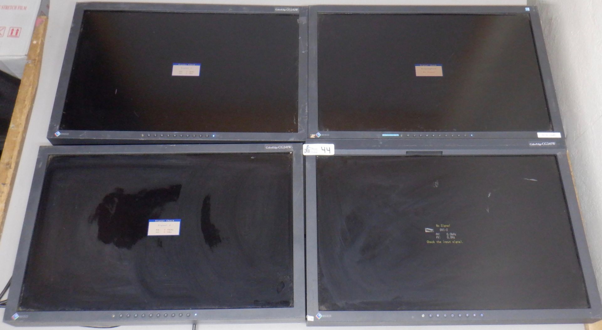 LOT OF 4 EIZO COLOREDGE CG245W LCD COLOR MONITORS