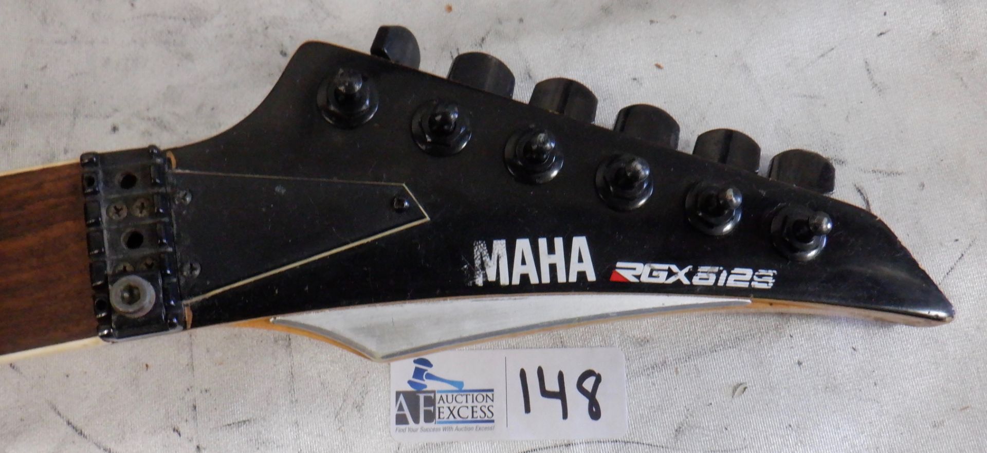 YAMAHA RGX6125 ELECTRIC GUITAR IN CASE - Image 4 of 7