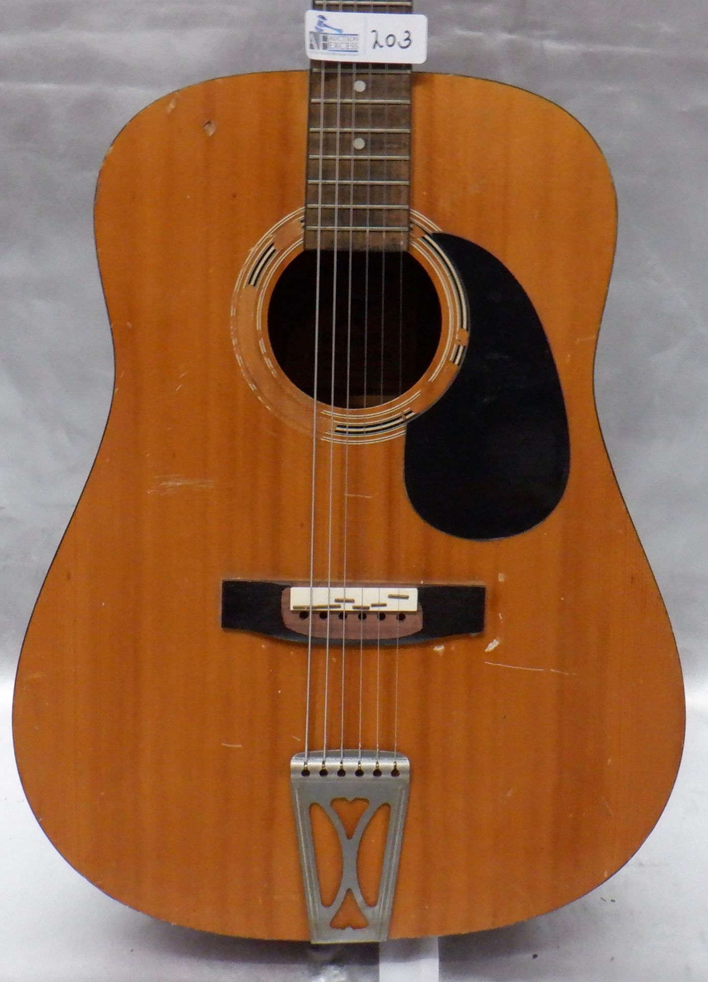 KAY 505 GUITAR WITH CASE - Image 3 of 7