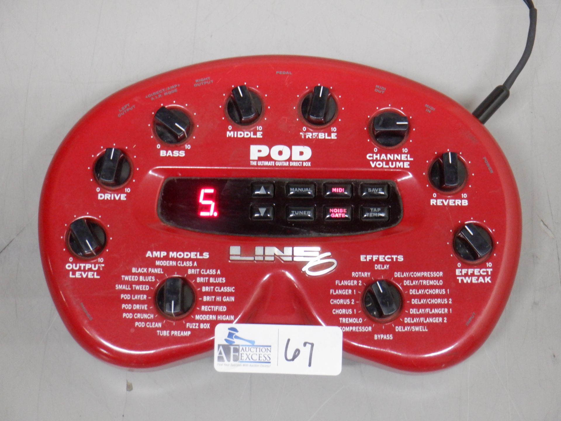 LINE 6 POD ULTIMATE GUITAR DIRECT BOX