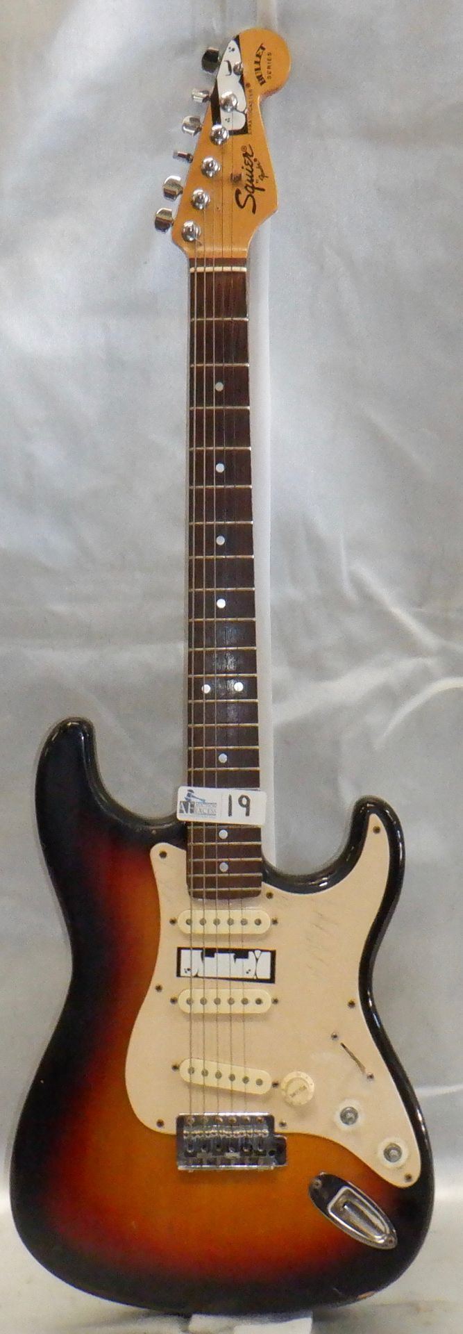 SQUIRE BY FENDER STRATOCASTER BULLET SERIES GUITAR WITH CASE - Image 2 of 6