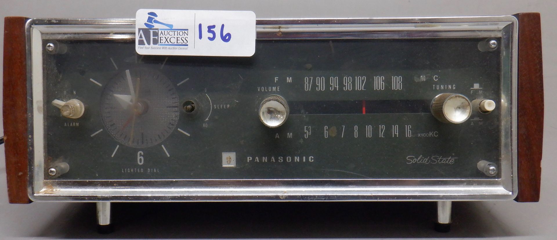 PANASONIC RC-685 AM/FM CLOCK RADIO
