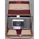 POLAROID LAND CAMERA J66 IN CASE