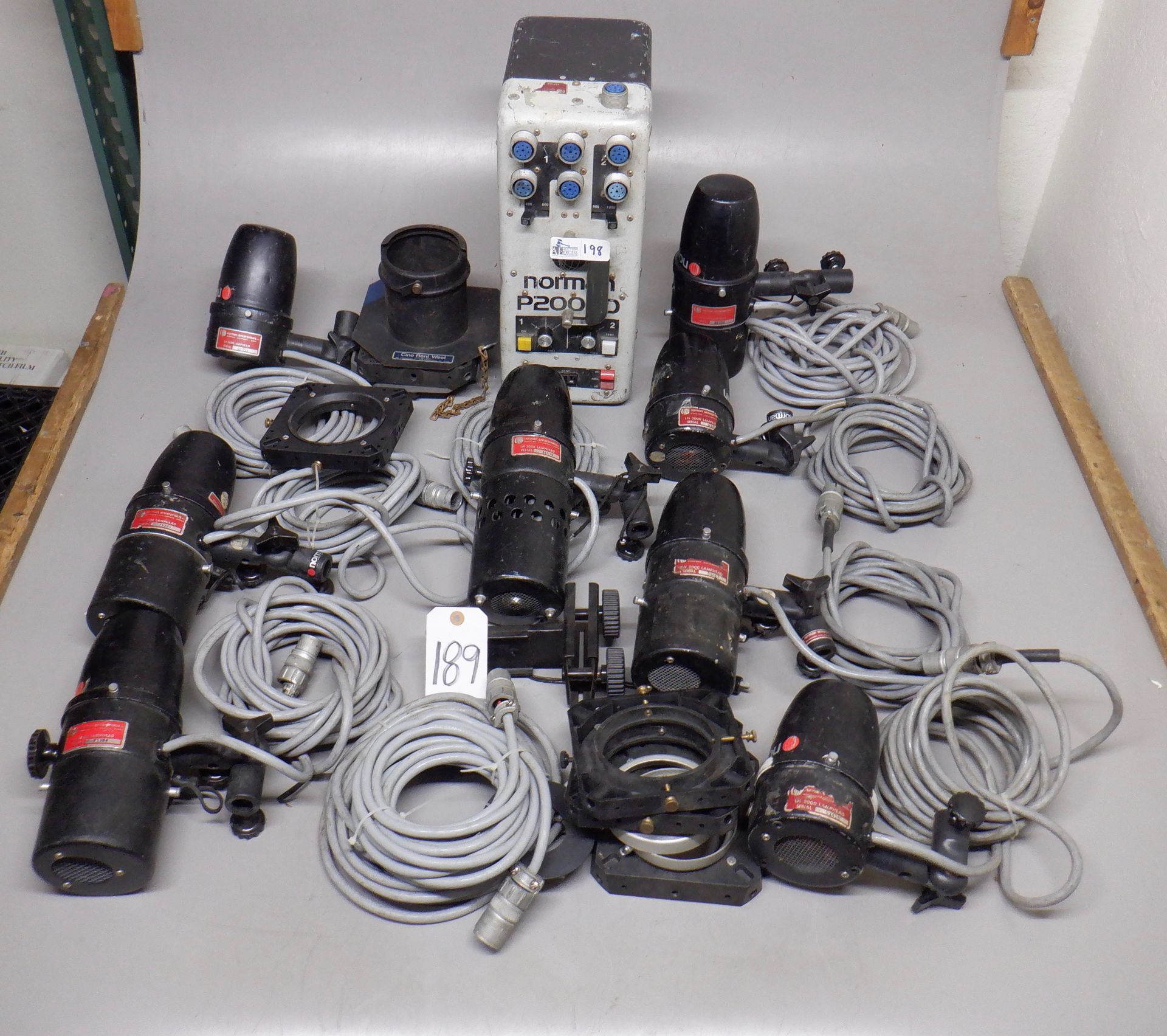 NORMAN P2000D LIGHTING SYSTEM PS AND LIGHTS/ACCESSORIES