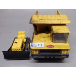 VINTAGE TONKA DUMP TRUCK