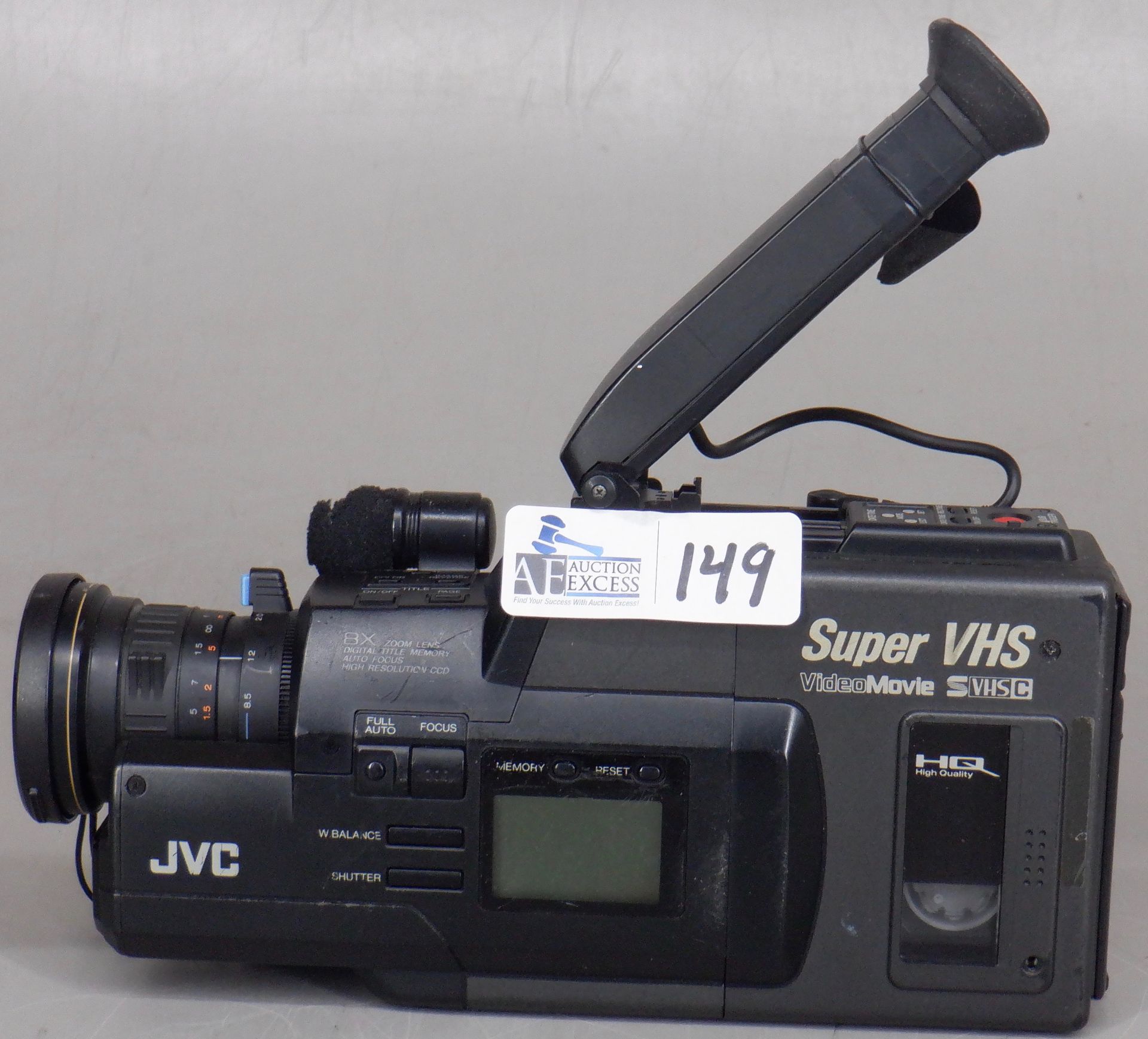 JVC SUPER VHS C MOVIE CAMERA WITH ACCESSORIES IN CASE - Bild 4 aus 8