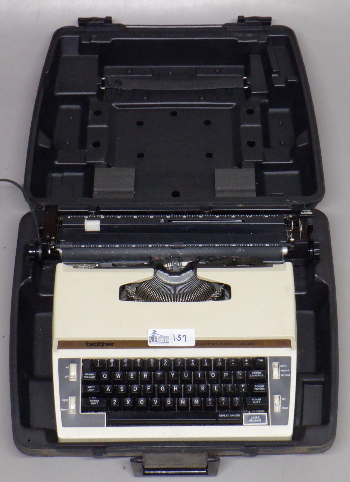 BROTHER CORRECTION XL20 PLUS 3 TYPEWROITER IN CASE