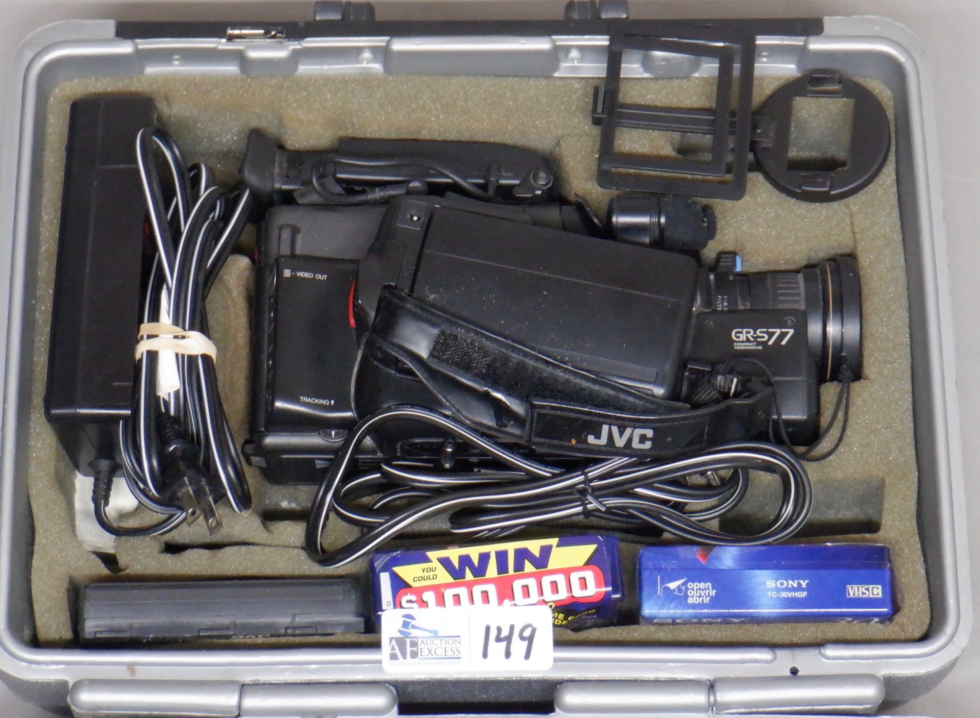 JVC SUPER VHS C MOVIE CAMERA WITH ACCESSORIES IN CASE