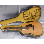 MORRIS MD-501 ACOUSTIC GUITAR IN CASE