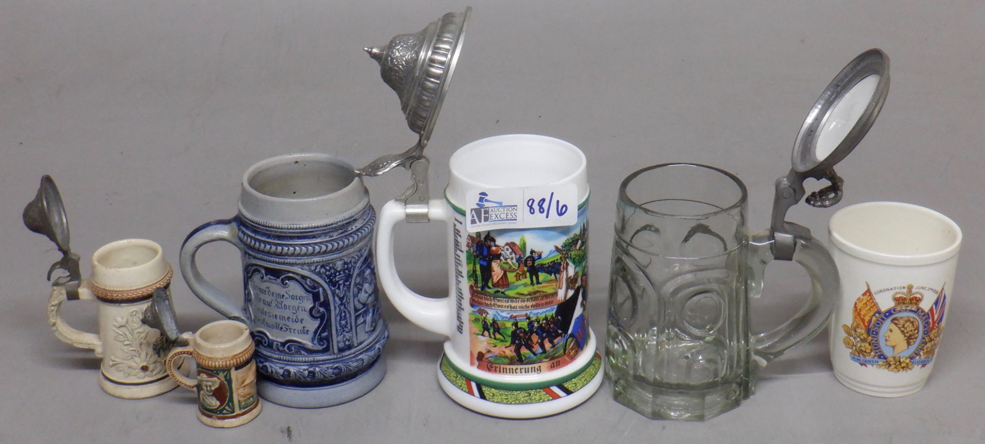 LOT OF 6 VINTAGE STEINS - Image 3 of 7