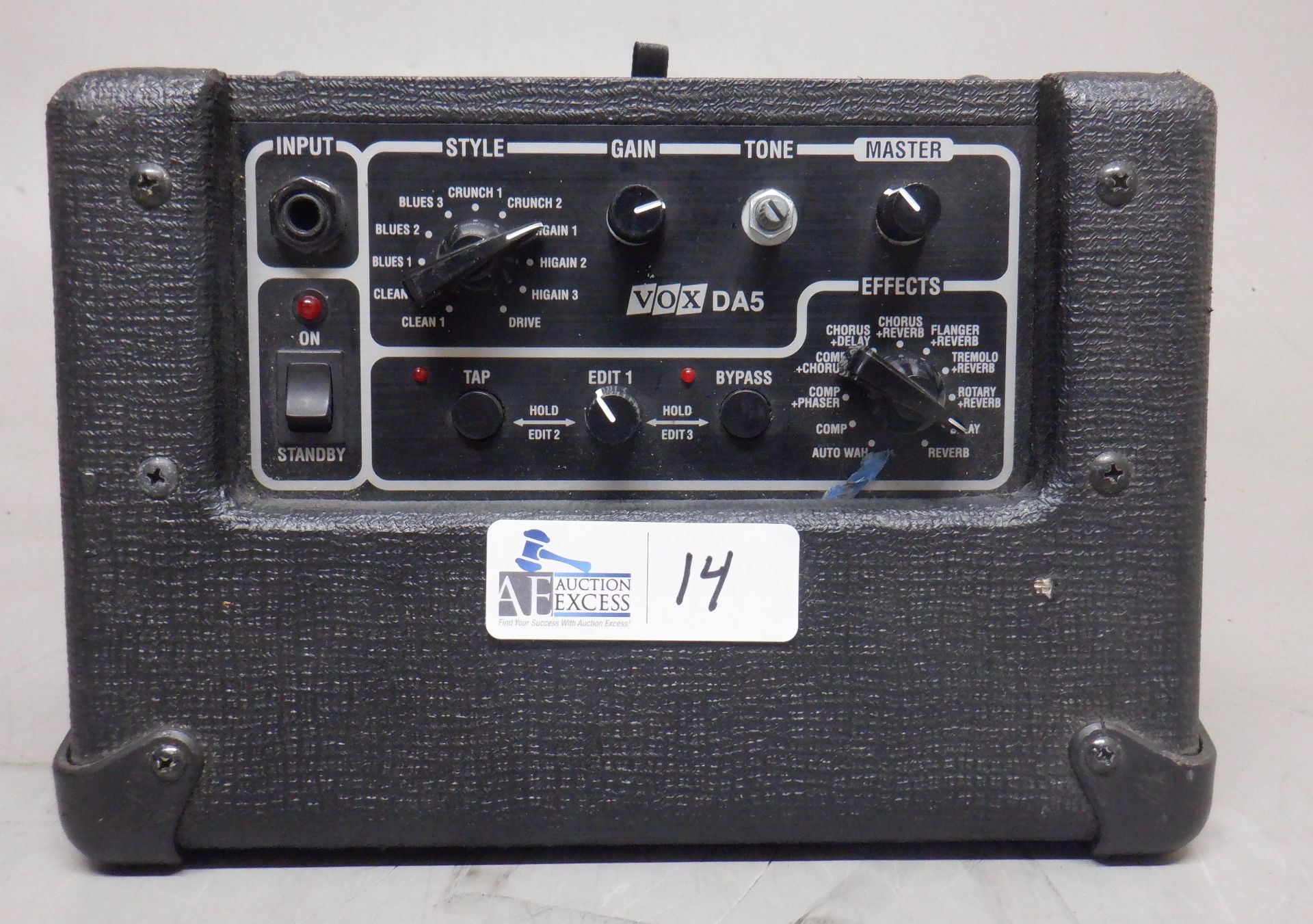 VOX DA5 GUITAR AMP - Image 2 of 6