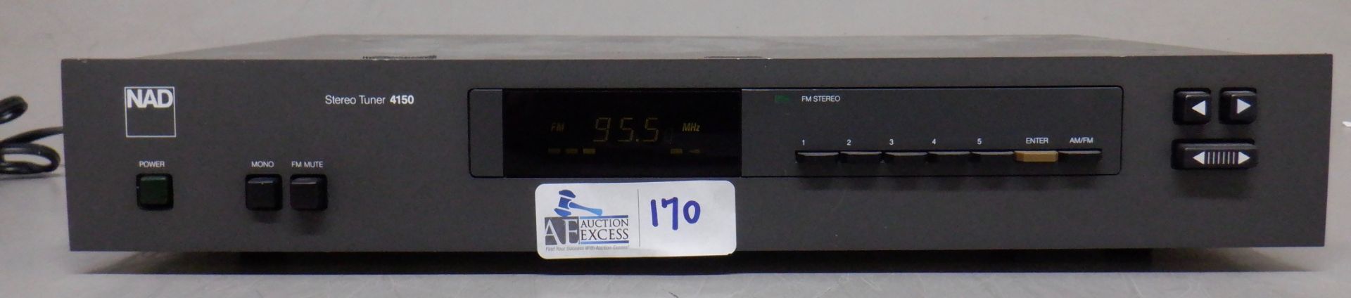 NAD 4150 STEREO TUNER