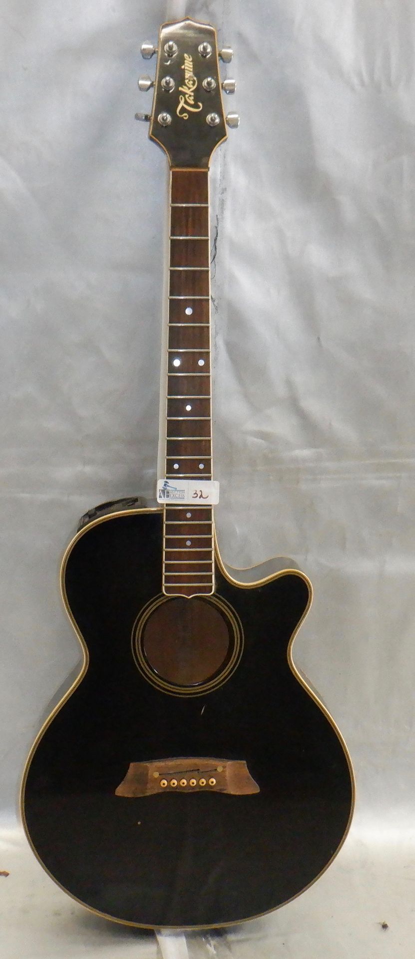 TAKAMINE GUITAR WITH CASE MODEL FP 592 ME - Image 2 of 7
