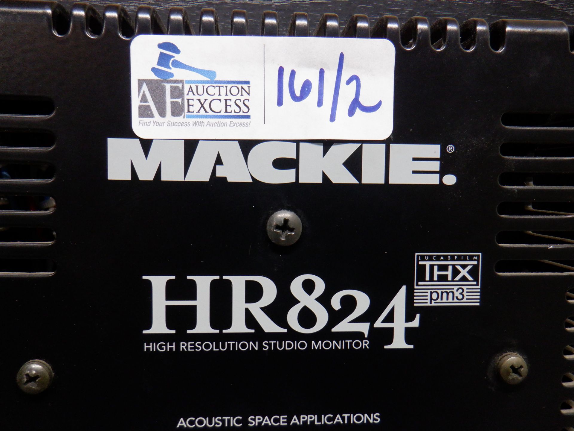 LOT OF 2 MACKIE HR824 SPEAKERS - Image 3 of 3