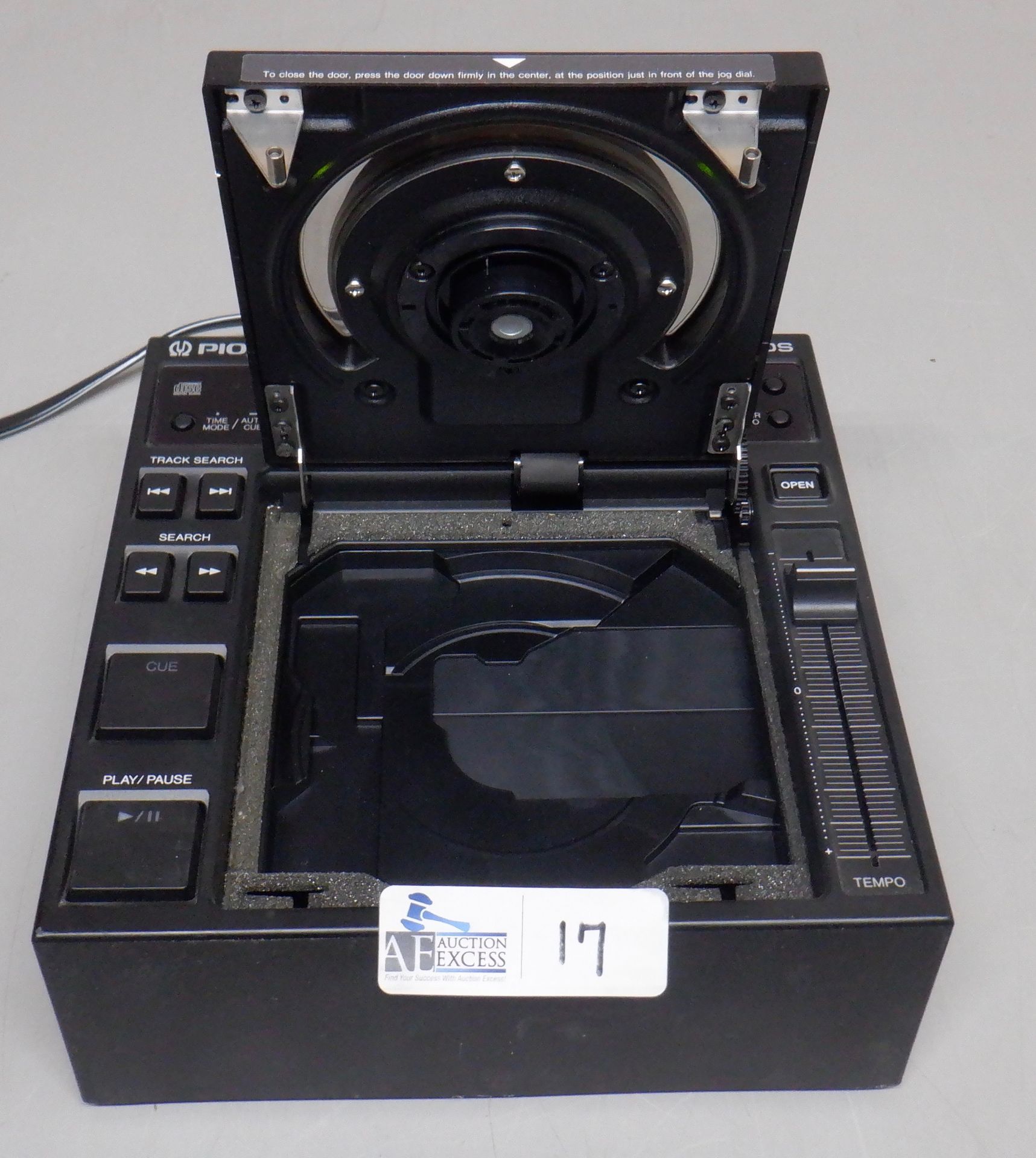 PIONEER CDJ-700S PROFESSIONAL COMPACT DISC PLAYER - Image 3 of 3