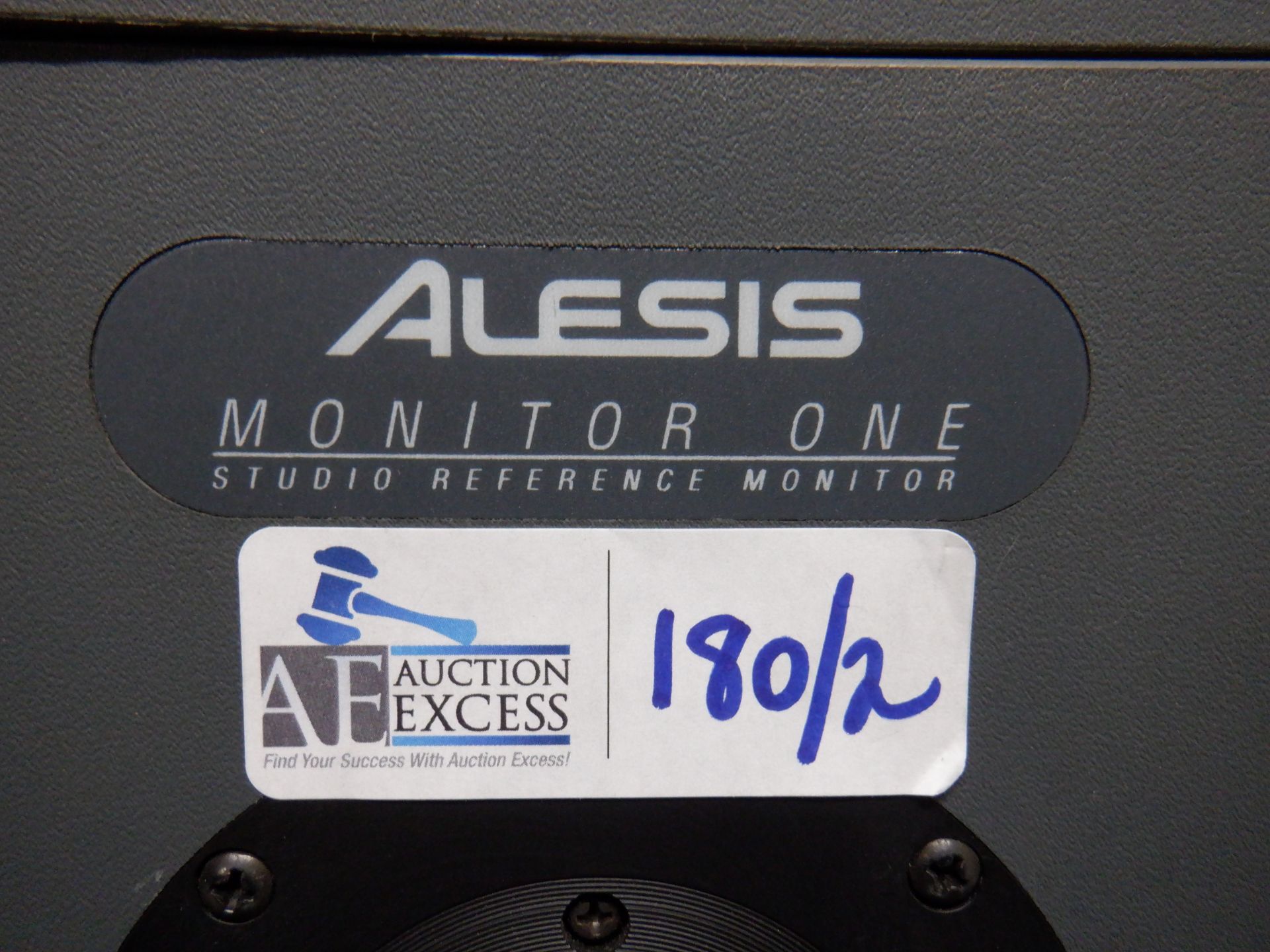 LOT OF 2 ALESIS MONITOR ONE - Image 4 of 4