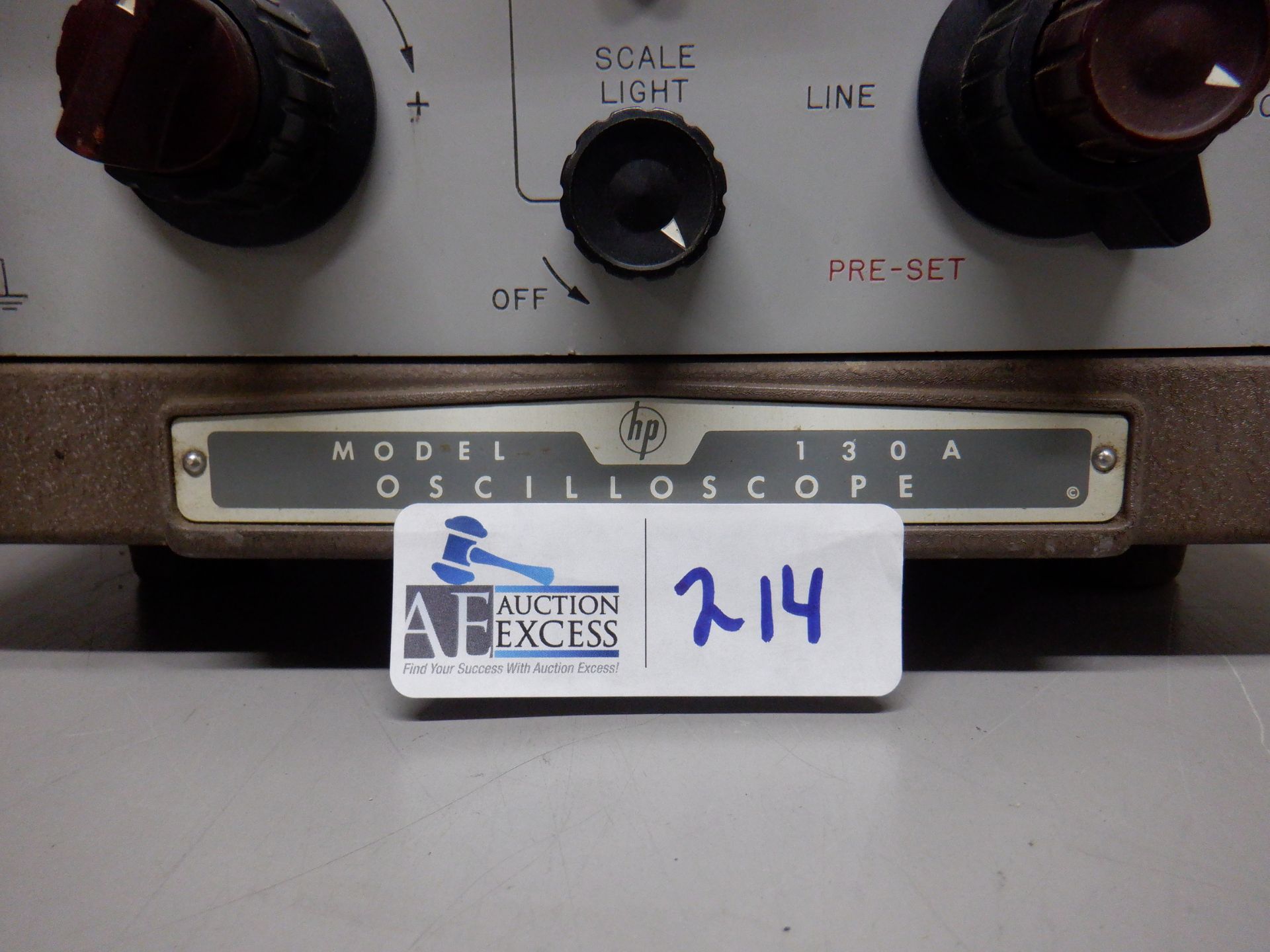VINTAGE HP 130A O SCOPE (FIRST SCOPE HP MADE) - Image 2 of 4