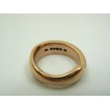 9ct rose gold gents ring