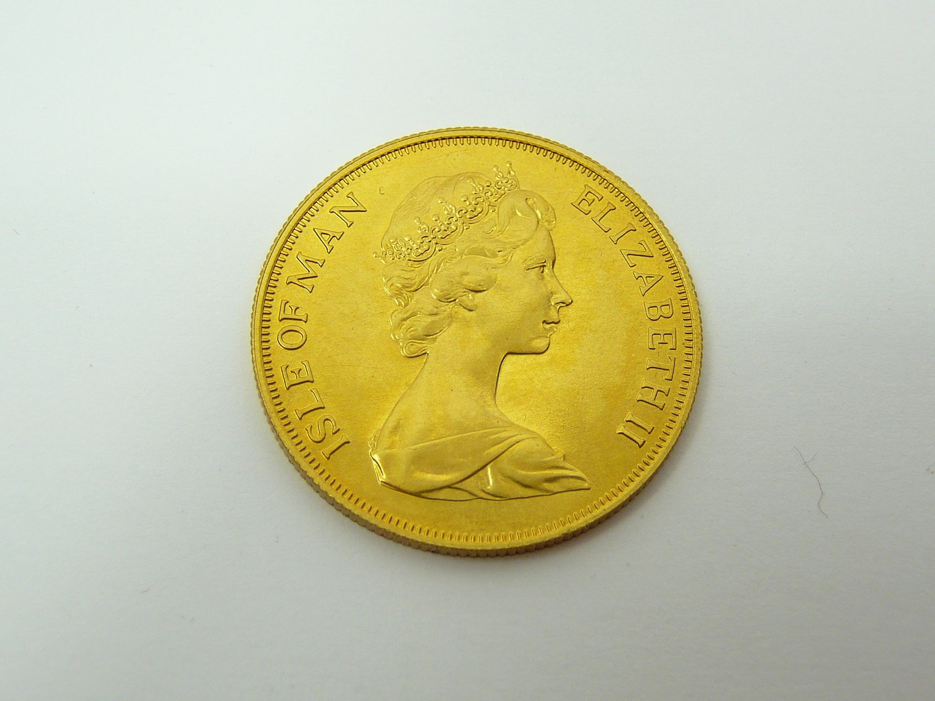 1973 gold double sovereign