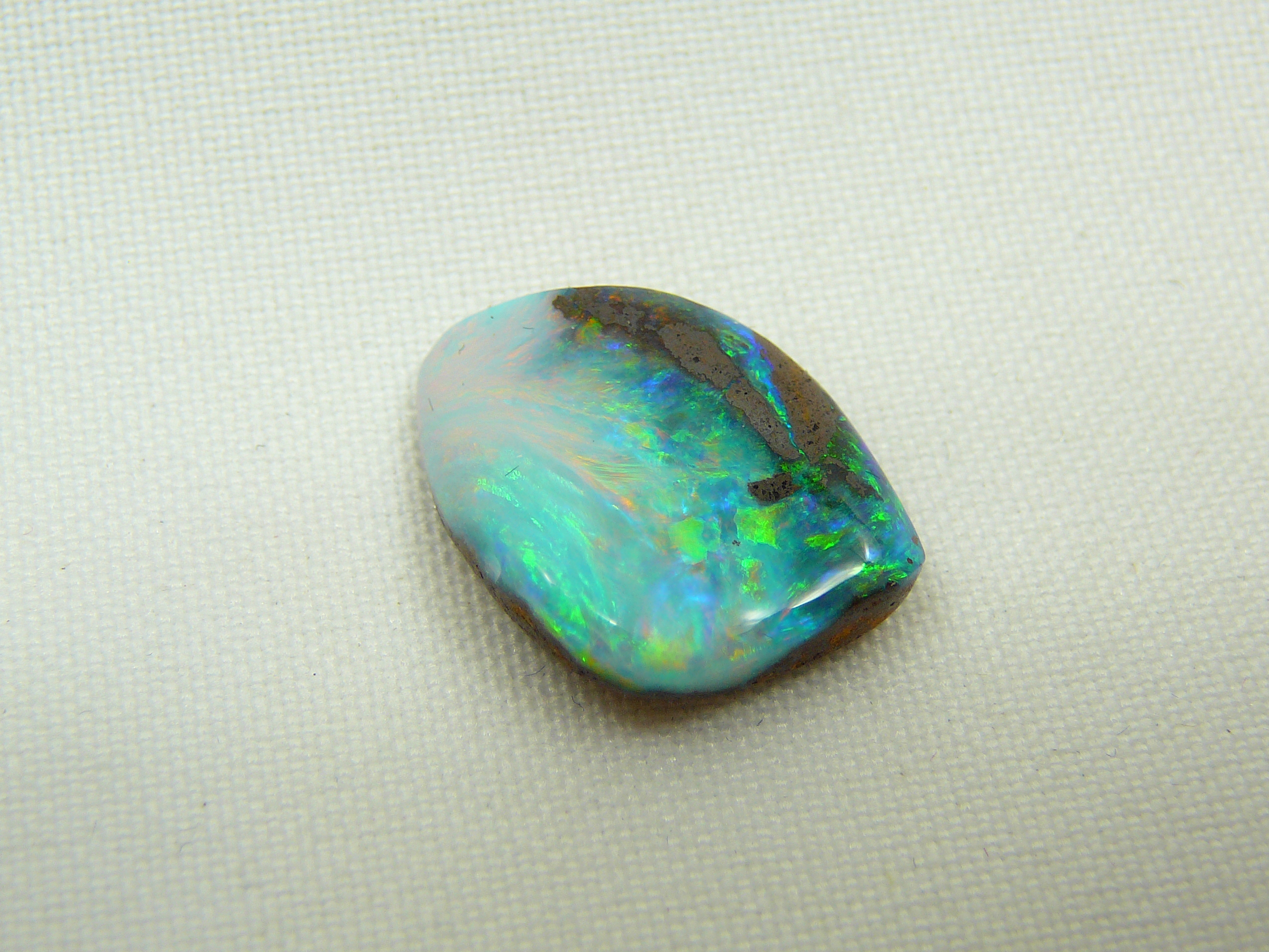 Boulder Opal