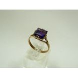 8 Carat Gold Ring With Amethyst